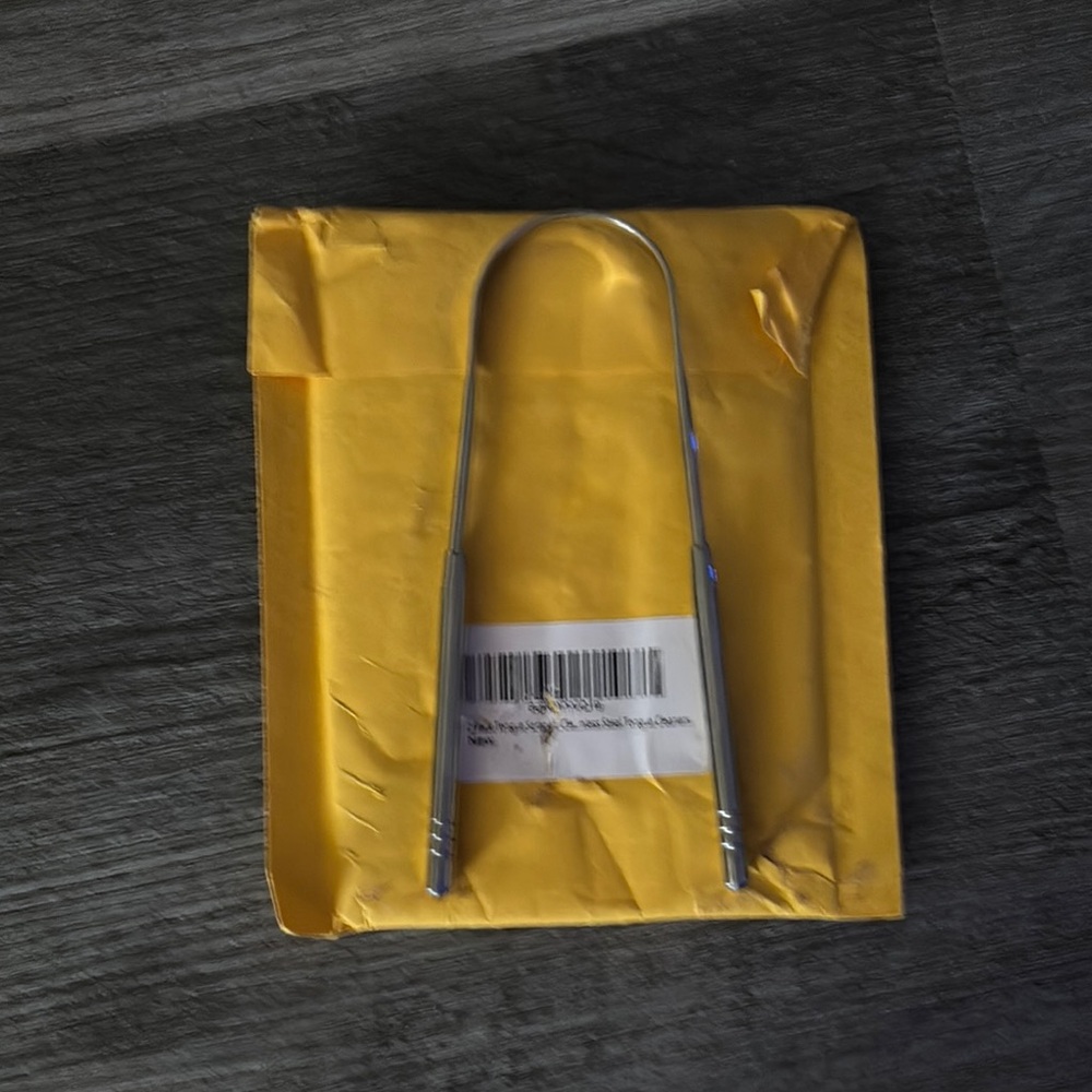 2 Stainless Steel Tongue Scraper